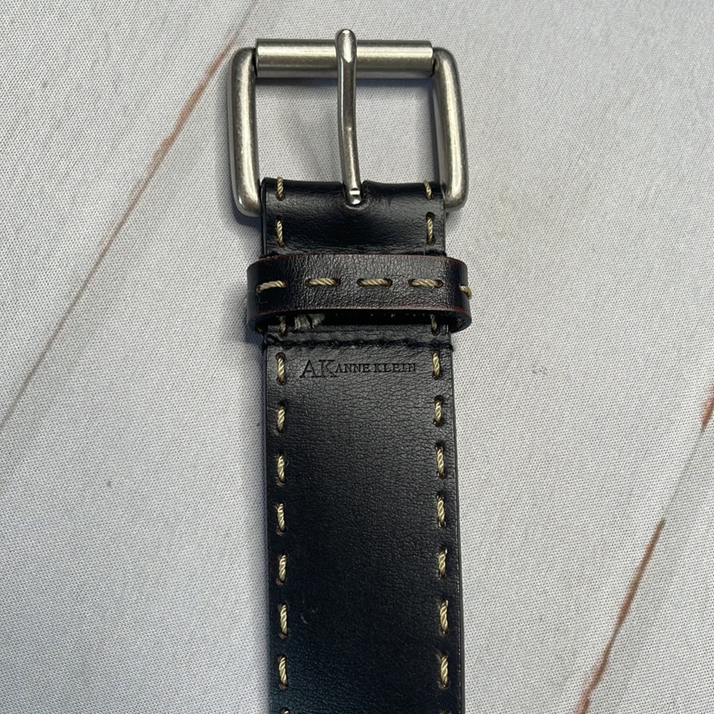 Anne Klein L Belt Black Exposed Stitching Large Ladies Leather Silver Hardware - Picture 2 of 13